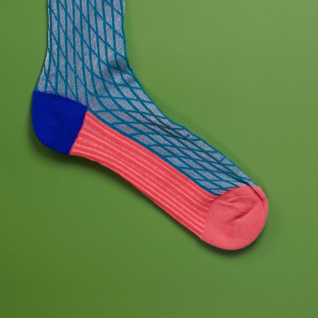 Retro Vibe Mesh Crew Socks