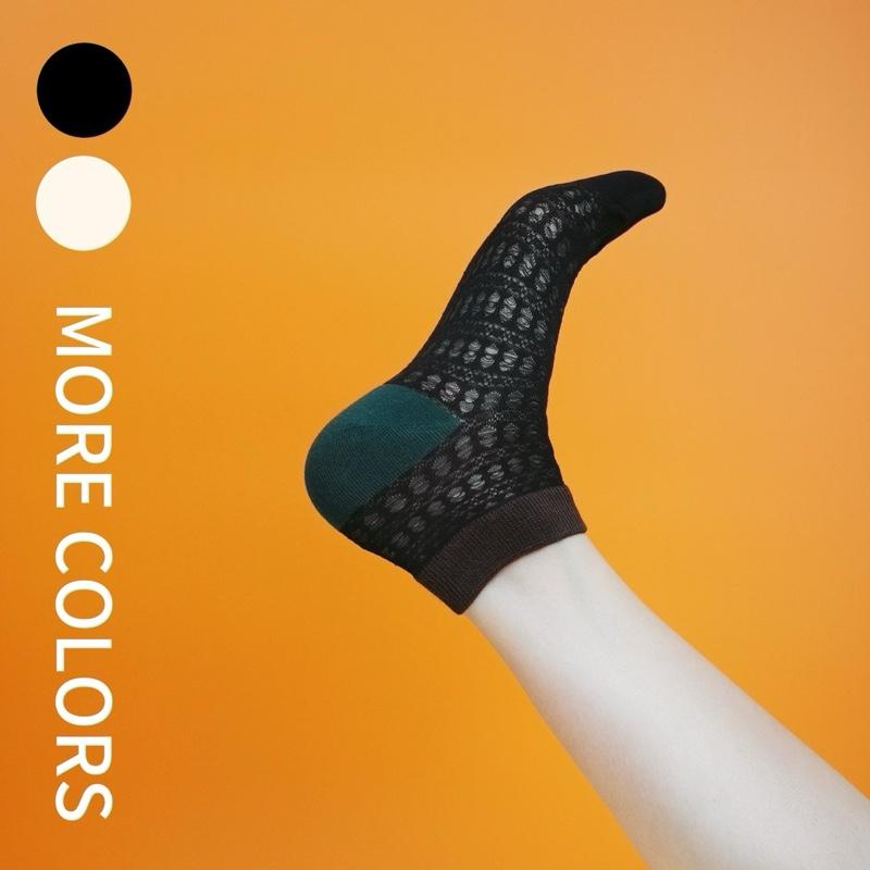 Color Block Mesh Ankle Socks